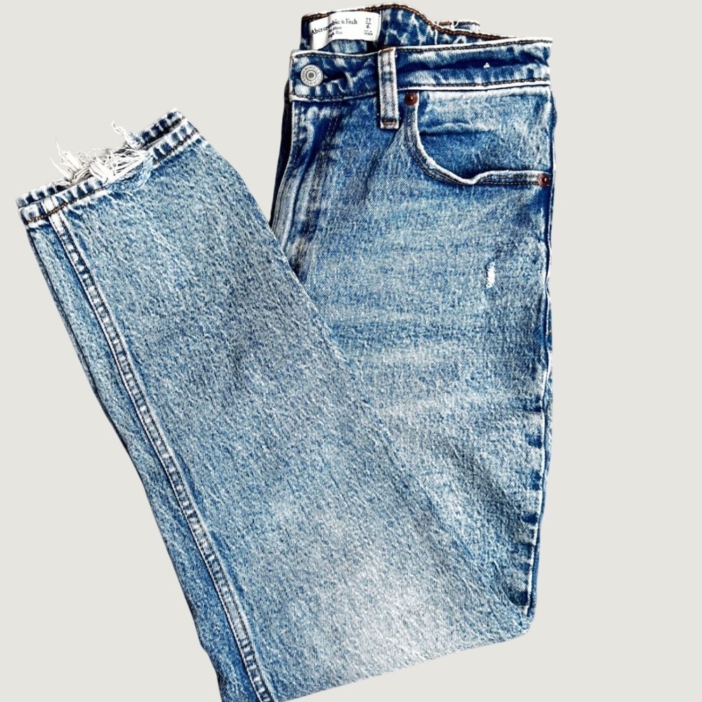 Abercrombie & Fitch The Mom High Rise Curve Love Jeans Blue Womens 27/4 Hat